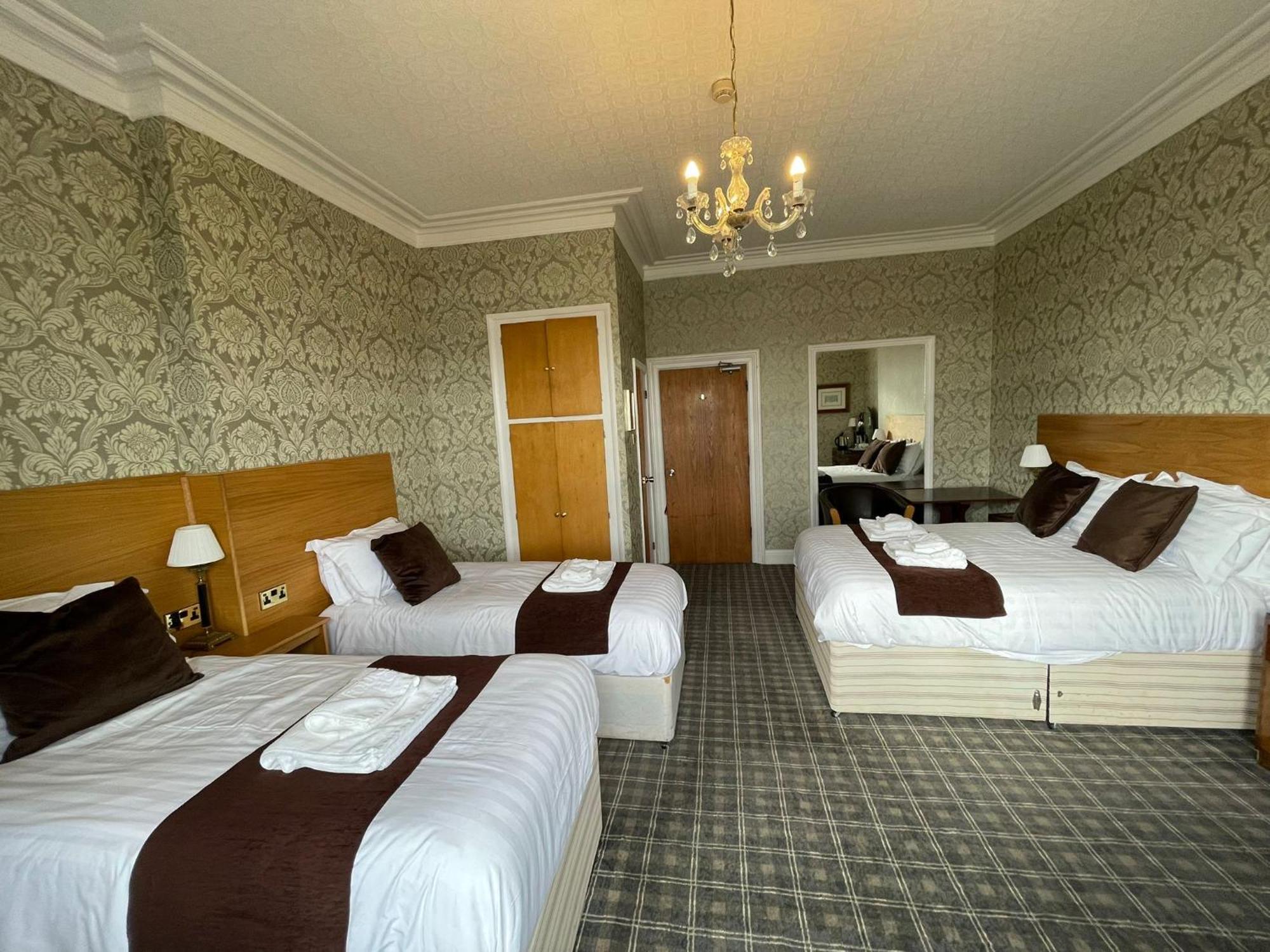 Headlands Hotel Лландидно Екстер'єр фото